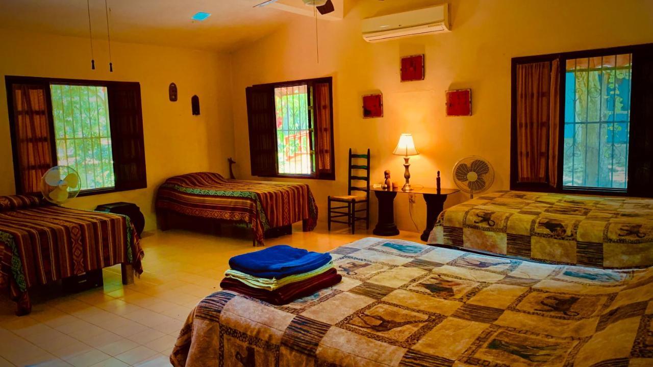 Gardenhotel Macan Che B&B Izamal Exterior photo