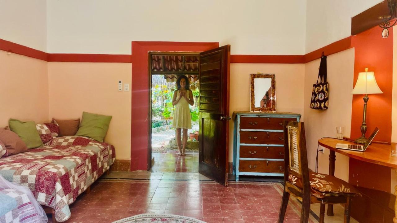 Gardenhotel Macan Che B&B Izamal Exterior photo